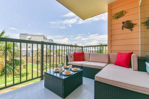 Sea Breeze, Pet Friendly, Overlooking Pool