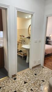 Delightful two-room apartment in the Portello area for two people