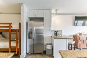 Vitamin Sea Top Floor - Balcony with Amazing Gulf and Pool Views