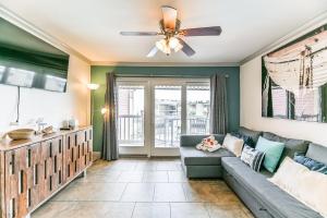 Vitamin Sea Top Floor - Balcony with Amazing Gulf and Pool Views