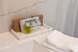 Superior King Room at The Emerald