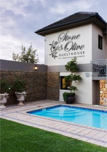 Stone Olive