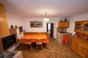 Pisogne Lake Iseo Vintage EBike Apartment Pet Friendly