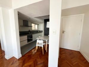 Spacious Recoleta, prime location