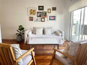 Spacious Recoleta, prime location