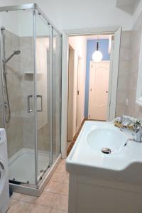 Casa Raffaella Apartment and room