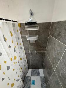 Un hotel en un café