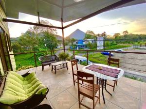 Arenal Suite-3BR 2 bath with pool