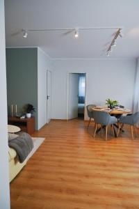 KURESSAARE CASTLE PARKSiDE