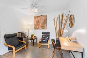 Moon 401 - Half Moon Suite - 2BR - 2 Bath