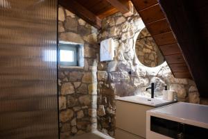 Achyronas 1840 Stone House