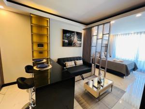 Sky Luxia