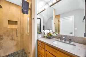 Kapalua Ridge Villas 2 Free Rental Cars KBM Resorts 180 Degree views 2 Multi-Listing Units 2 Bedrooms KRV ML-3942