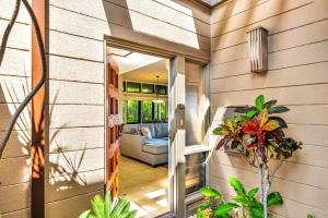 Kapalua Ridge Villas 2 Free Rental Cars KBM Resorts 180 Degree views 2 Multi-Listing Units 2 Bedrooms KRV ML-3942