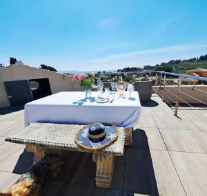Perle du Pradon Terrasse vue mer, nuit étoilée et jacuzzi
