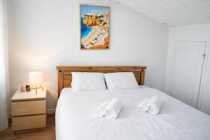 Relax Guesthouse & Hostel Lagos Central