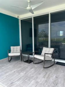 Casa ColoTico Beachfront Condo in Potrero