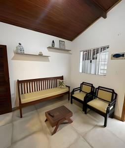 Casa 150m da Praia das Toninhas C Churrasqueira