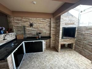 Casa Completa com Piscina em Matinhos