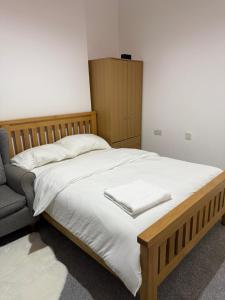Zikach Apartment Near to Glasgow Airport