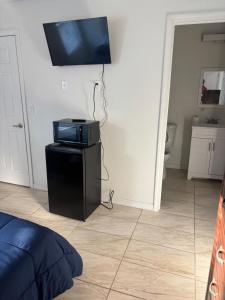 Modern House Near Downtown Fast Wifi