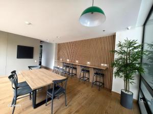 AHLuxe penthouse con balcón,Wifi+Parking; Usaquén