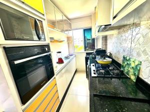 Apartamento Em Ilhéus com 03 dormitórios e Ar Condicionado