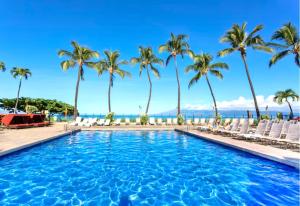 KBM Resorts FREE CAR Kaanapali Shores Ground Floor 2-Bedroom Condo - Steps to Pool and Beach KS-155