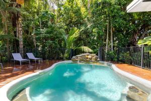 Atoll Close Queenslander with private heated pool