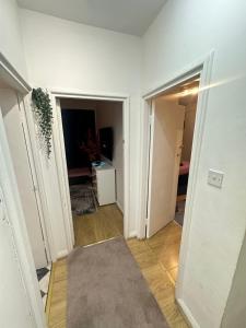 2 bedroom on Edgware Road