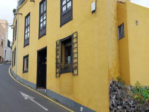 Apartment near Sea for Adults Only