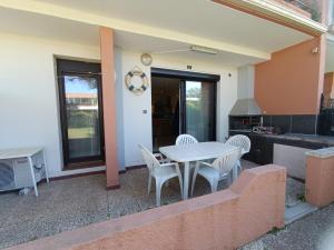 Appartement en RDC, clim et parking - 4 pers. - FR-1-776-153