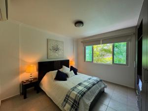 Residencial de Lujo en Beach Club Paradise