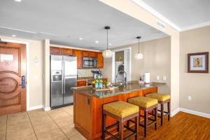 Honua Kai 4 FREE Rental Cars KBM Resorts 50Mb Internet 4 Units 8 Bedrooms HK ML-3230