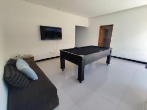 Linda Casa com Piscina em Esmeraldas MG