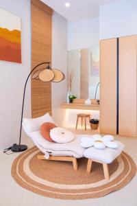 Luxury Seafront 3BR Pool Villa Duplex B11