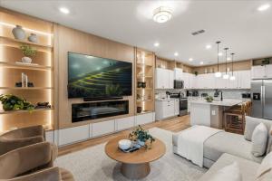 10 Bd 8 Ba Windsor Cay 15907 Cc