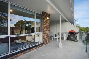 Fin and Tonic by Experience Jervis Bay