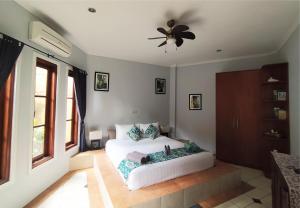 5 Bedrooms Villa in the heart of Legian