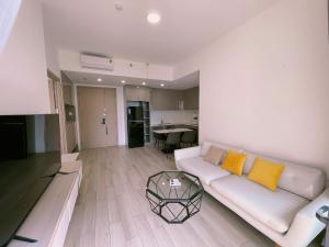 Phong Linh Homestay 30 apartments Vinhomes Grand Park