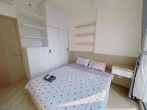 Phong Linh Homestay 30 apartments Vinhomes Grand Park