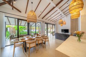 Udara Villa by EVDEkimi - Tropical Garden Pool Escape