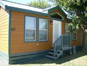 Lake Minden Camping Resort Cottage 2 - Nicolaus