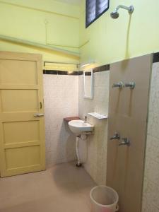 Silver Moon Guest House