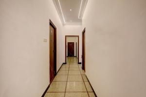 FabHotel Kences Inn