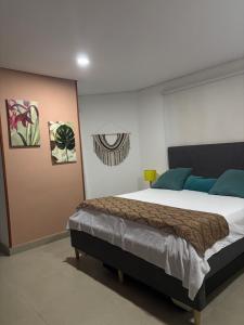 Ocean and Lagoon View Apartment in Cartagena El Laguito 804A