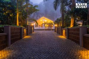 Stayvista at Haven Grandeur - Coorg Virajpet