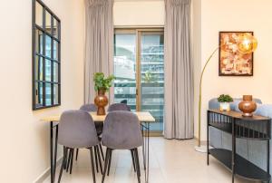 2BR in Ajwan Tower