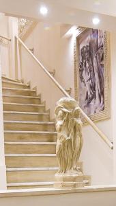 CENTAURIA I Greek Luxury Suite I 5 to Port Gate 7-8