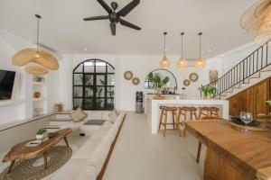 Sagapo Villas - 2BR Private Pool Villa with Seaview Rooftop Uluwatu